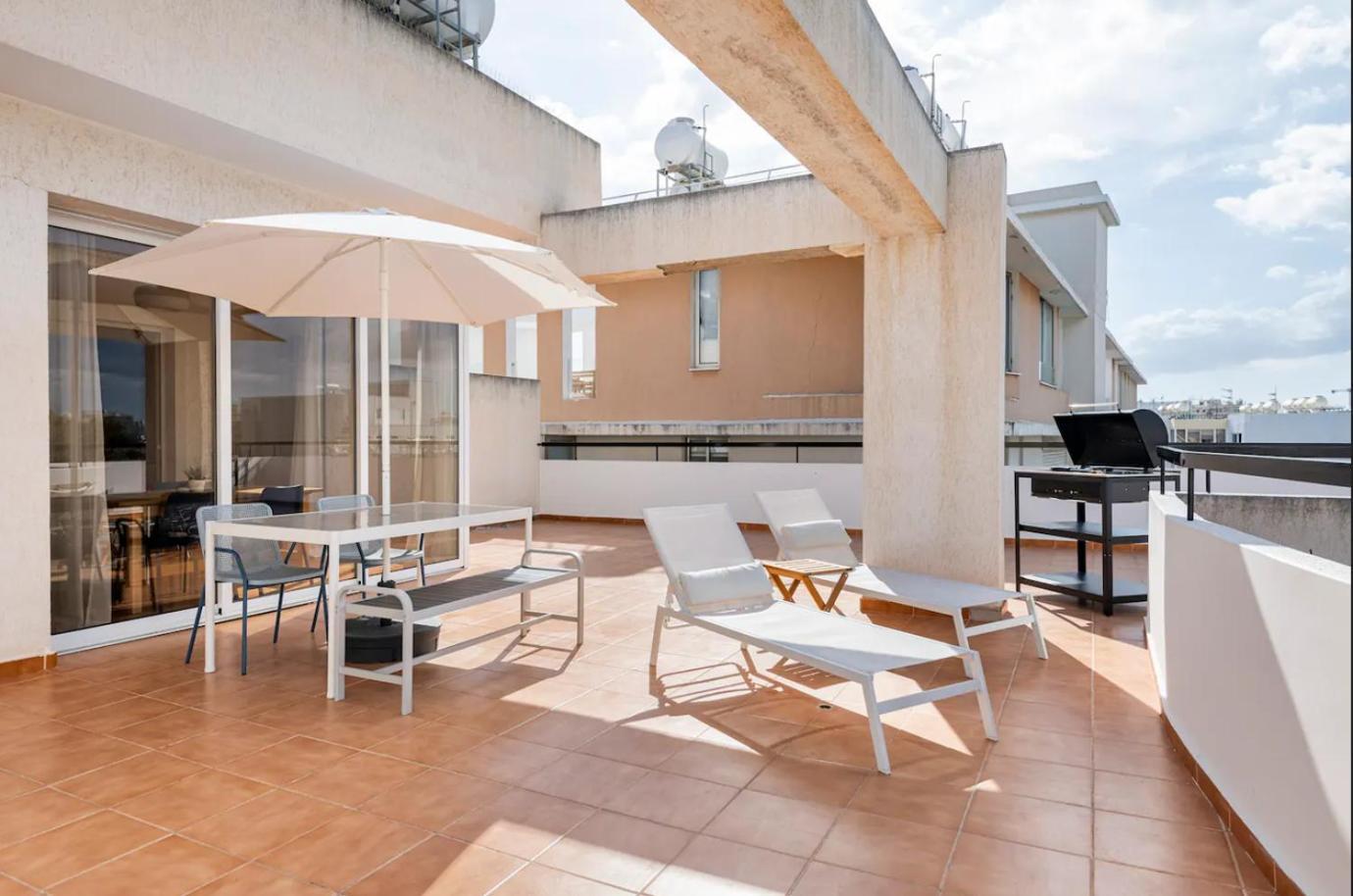 Top Floor Apartment City Center Larnaca Exteriér fotografie