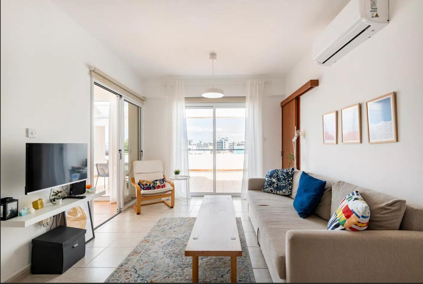 Top Floor Apartment City Center Larnaca Exteriér fotografie